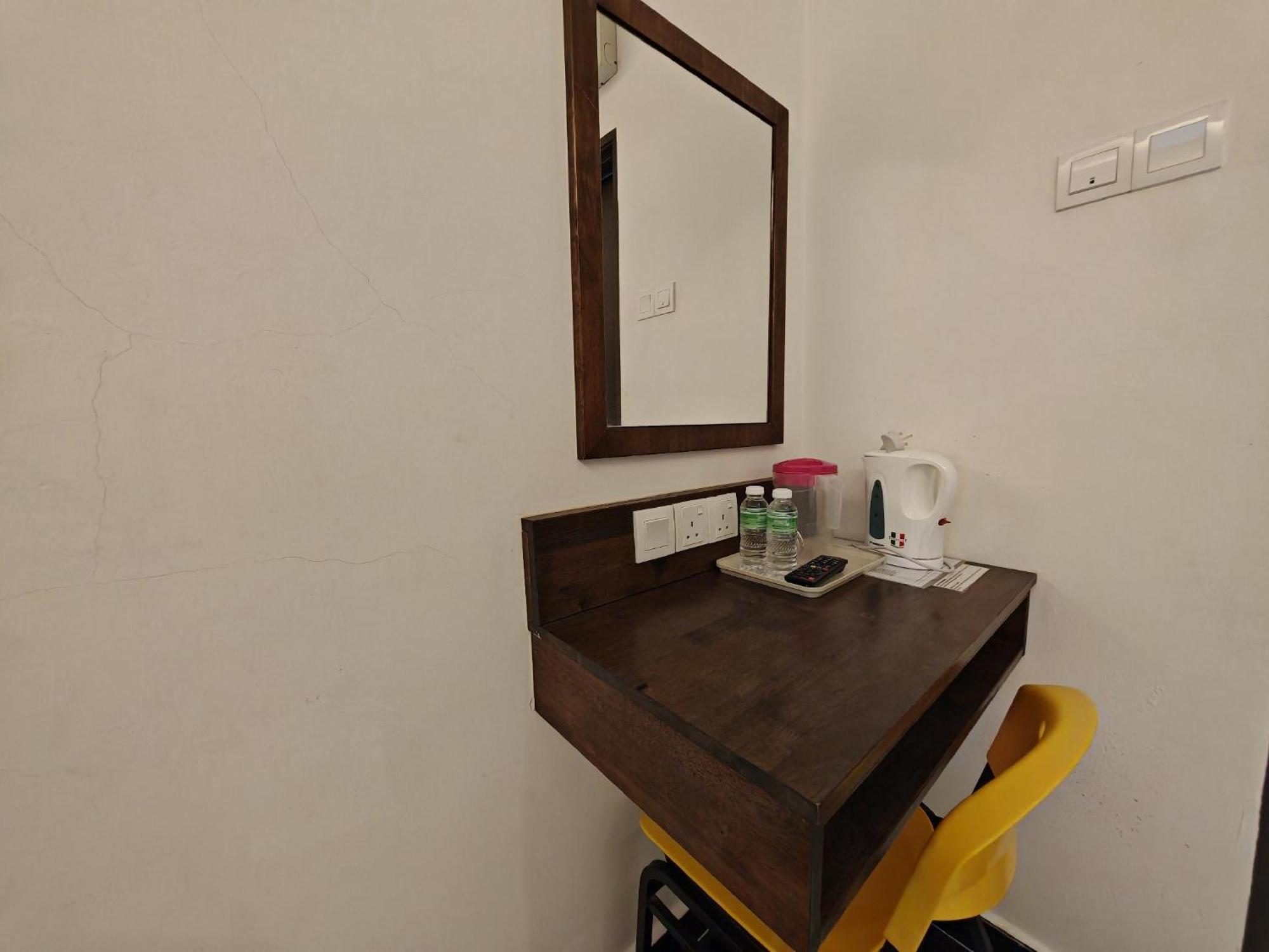 Citrine Hotel Seri Iskandar Zewnętrze zdjęcie