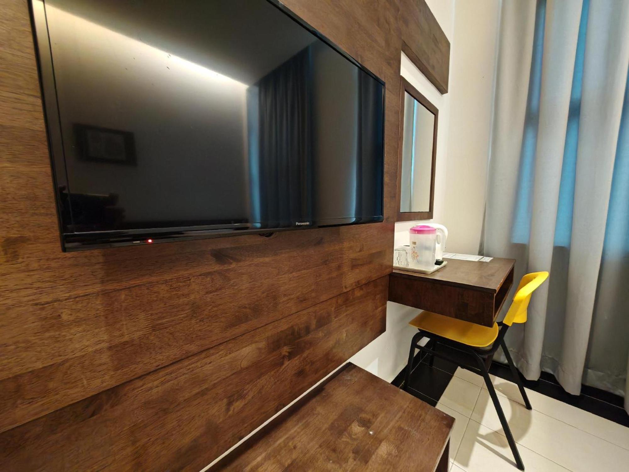 Citrine Hotel Seri Iskandar Zewnętrze zdjęcie